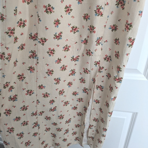 Zara Linen Cream Floral Maxi - Picture 7 of 9
